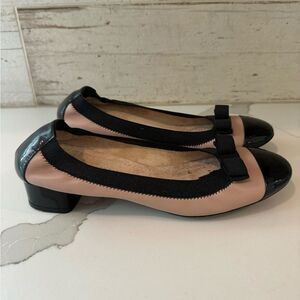 Salvatore Ferragamo ballet flats shoes beige black 7.5